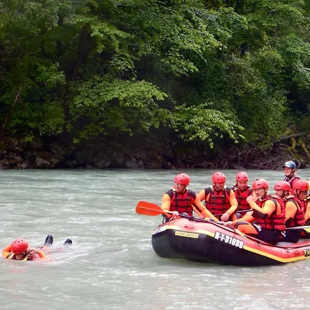 Fanky Guided Sport & Outdoor Experience - & Appartementhaus - Rafting&canyoning Ξενοδοχείο με διαμερίσματα