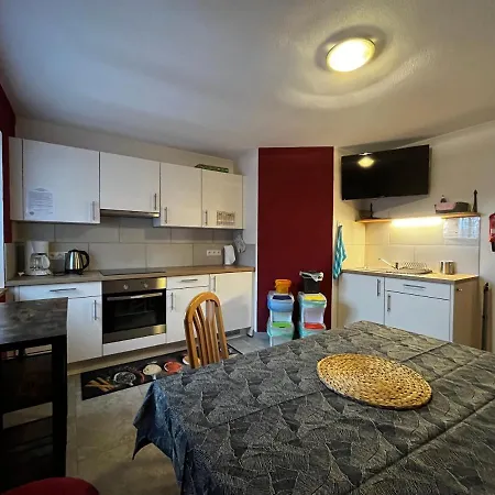Apartmanhotel Fanky Guided Sport & Outdoor Experience - & Appartementhaus - Rafting&canyoning *