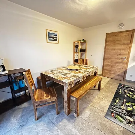 Ξενοδοχείο με διαμερίσματα Fanky Guided Sport & Outdoor Experience - & Appartementhaus - Rafting&canyoning *