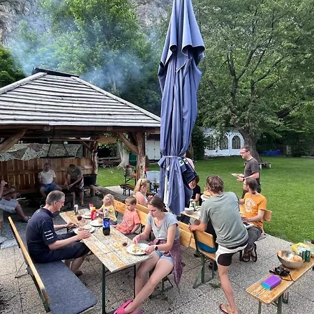 Fanky Guided Sport & Outdoor Experience - & Appartementhaus - Rafting&canyoning Apartmanhotel Haiming