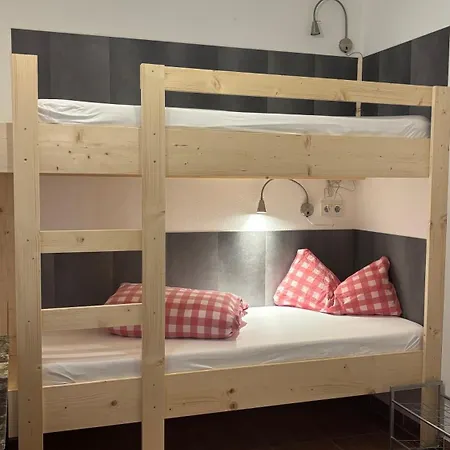 Apartmanhotel Fanky Guided Sport & Outdoor Experience - & Appartementhaus - Rafting&canyoning