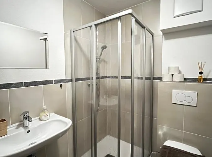 Fanky Guided Sport & Outdoor Experience - & Appartementhaus - Rafting&canyoning هايمينغ